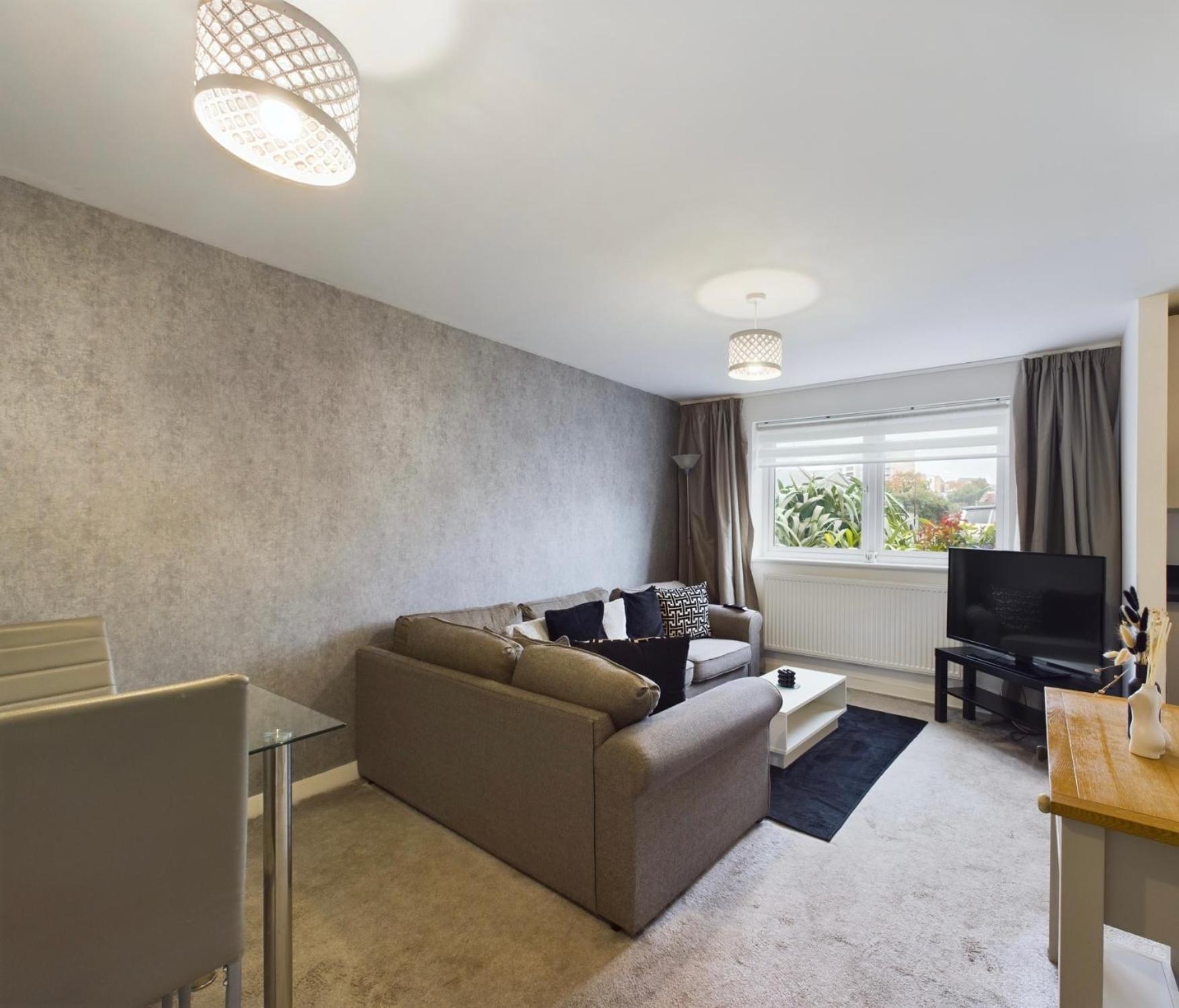 Modern 2 Bed City Apartment With Private Parking Swansea Esterno foto
